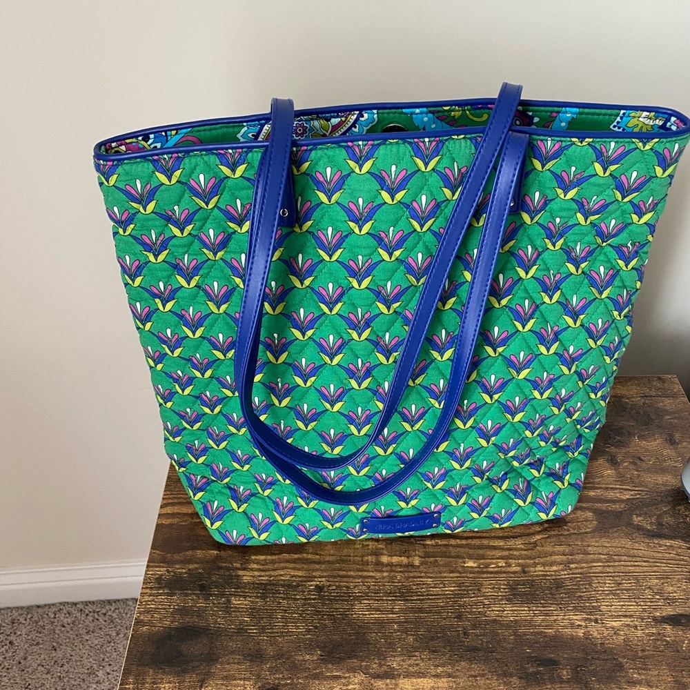Vera Bradley Tote bag